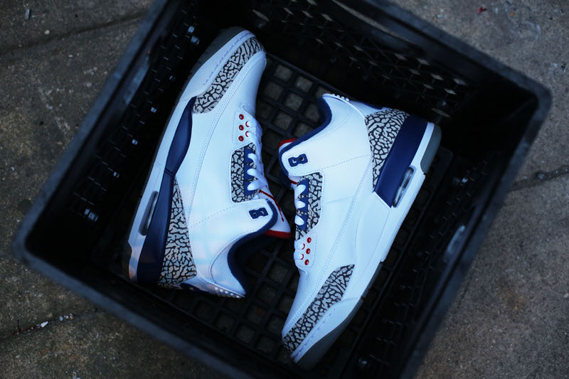 Air Jordan 3 "True Blue"