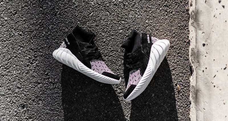 adidas Tubular Doom Black/Vintage White