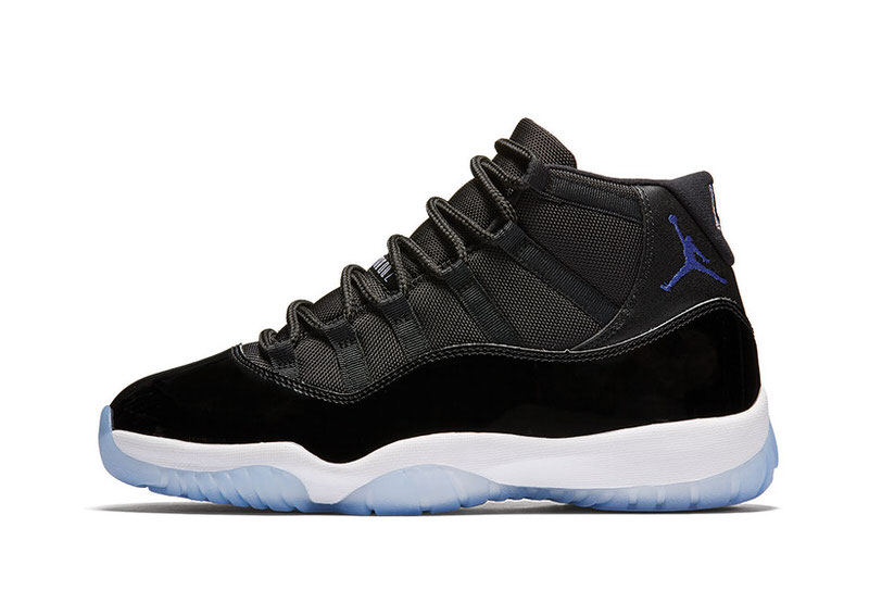 Air Jordan 11 "Space Jam"