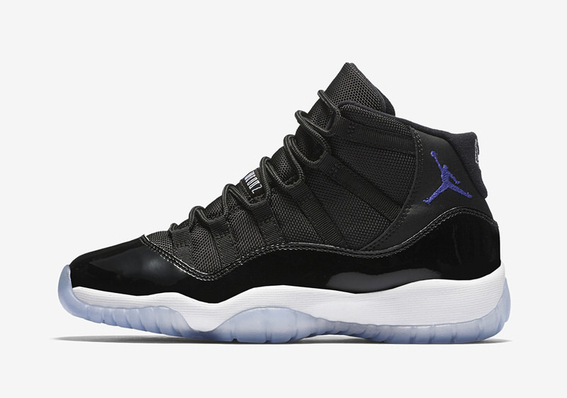 Air Jordan 11 "Space Jam"