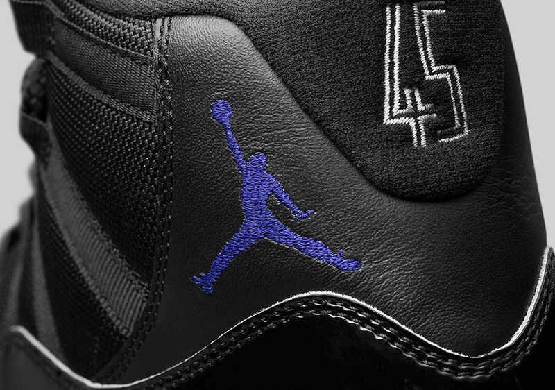 Air Jordan 11 "Space Jam" 