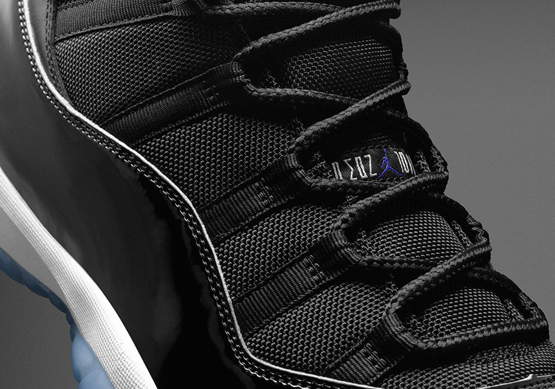 Air Jordan 11 "Space Jam" 