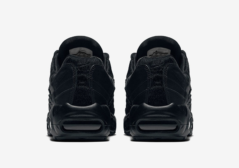 Nike WMNS Air Max 95 "Triple Black"