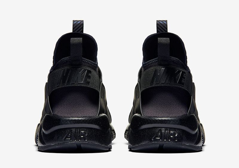 Nike Air Huarache Ultra PRM SE "Triple Black"