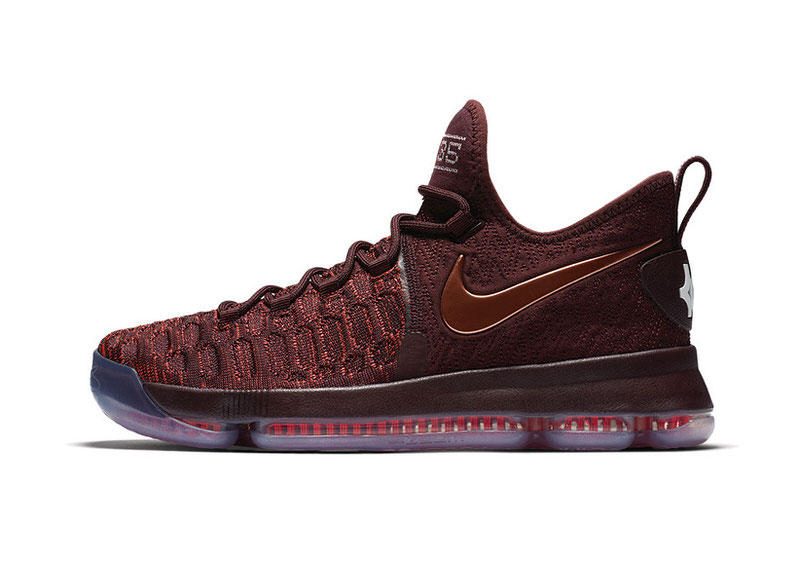 Nike KD 9 "Christmas"