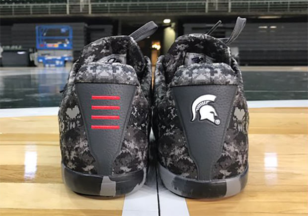 Nike Kobe 11 "Michigan State" PE