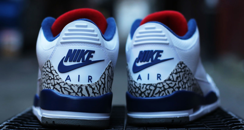 Air Jordan 3 "True Blue"