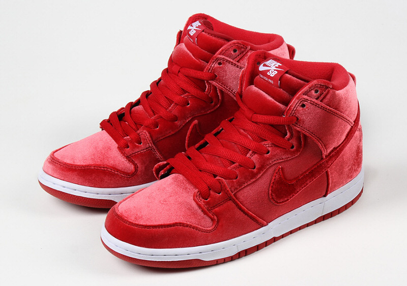 Nike SB Dunk High Red Velvet 