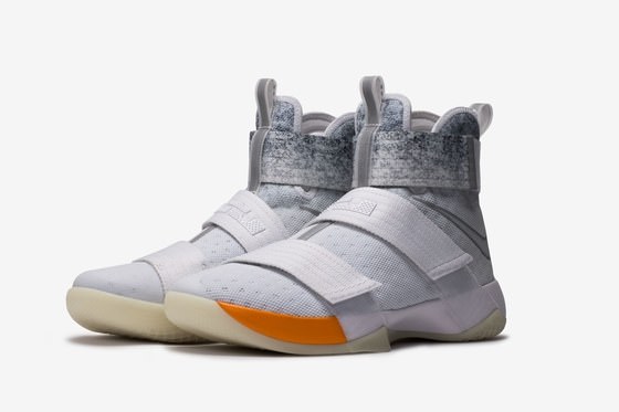 John Elliott x Nike LeBron Soldier 10 