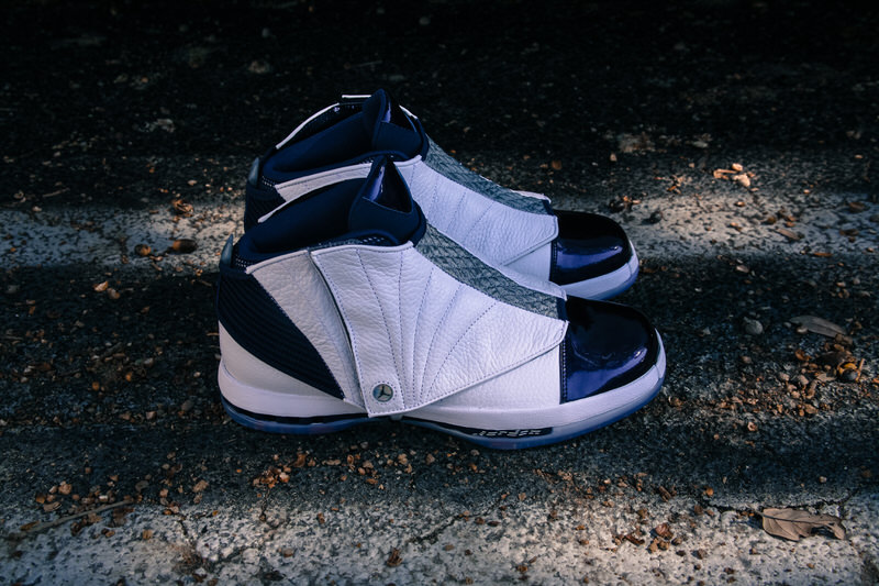 Air Jordan 16 "Midnight Navy"