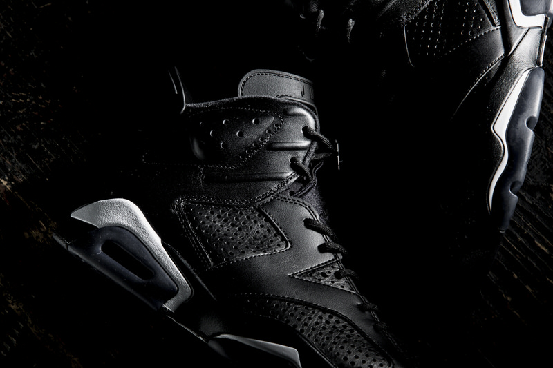 Air Jordan 6 "Black Cat"