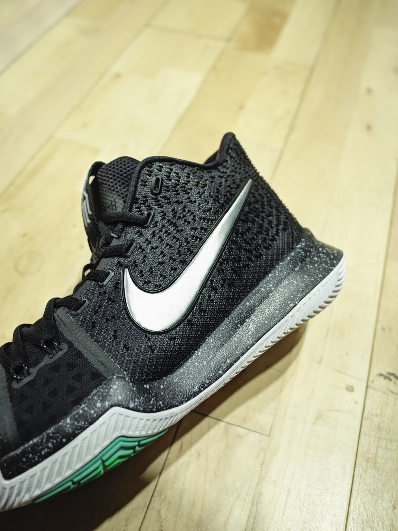 Nike Kyrie 3 "Black Ice"