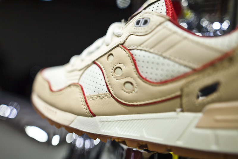 Extra Butter x Saucony For The People "Friends & Family"