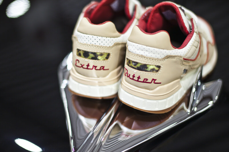 Extra Butter x Saucony For The People "Friends & Family"