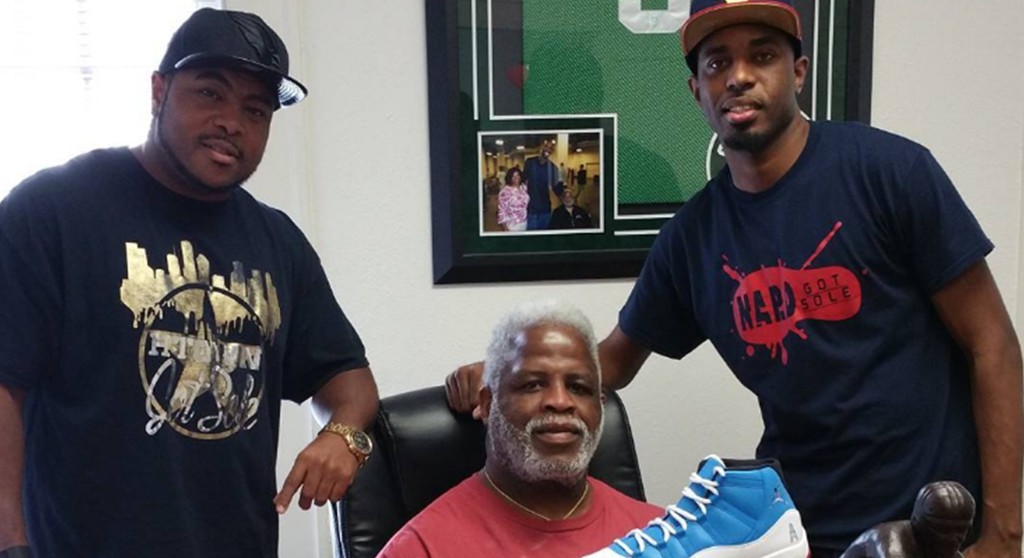 Nard Got Sole & Krispy Soles Give Earl Campbell His Own Air Jordan 11 Custom