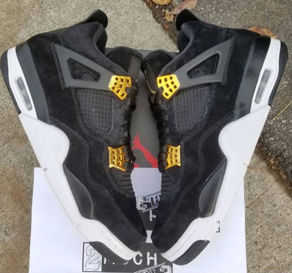 Air Jordan 4 "Royalty"