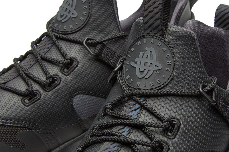 Nike Air Huarache Utility "Black"