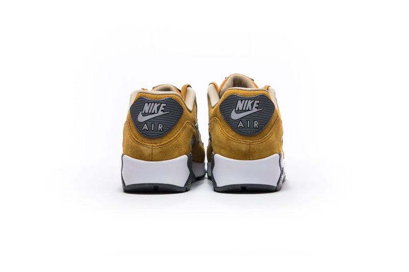 Nike Air Max 90 "Desert Ochre"