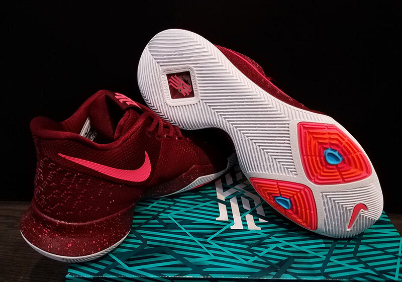 Nike Kyrie 3 "Hot Punch"