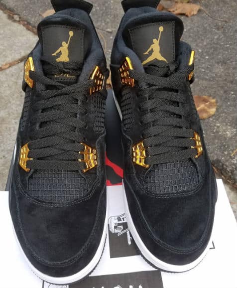 Air Jordan 4 "Royalty"