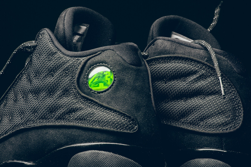 Air Jordan 13 "Black Cat"