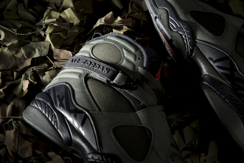 Air Jordan 8 "Take Flight"