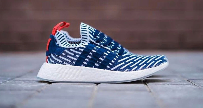 adidas NMD R2