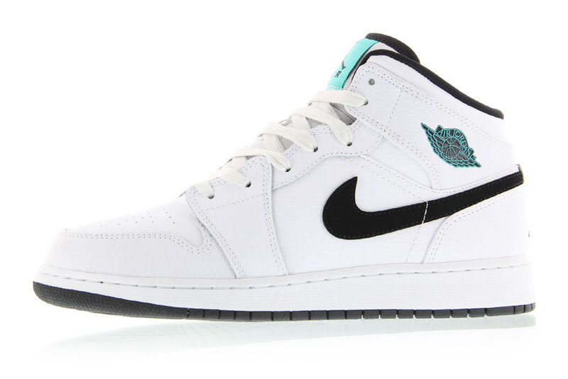 Air Jordan 1 Mid "Hyper Jade"