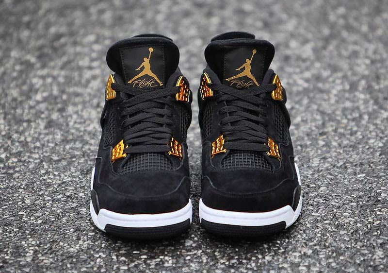 Air Jordan 4 "Royalty"