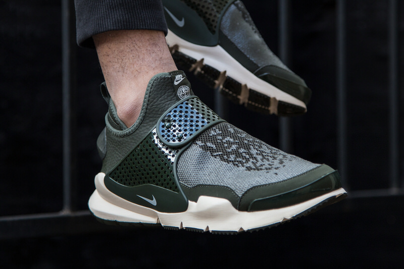 Stone Island x NikeLab Sock Dart Mid "Sequoia"