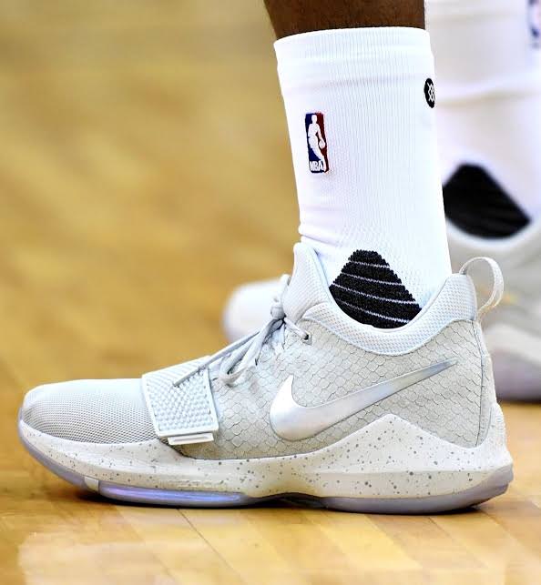 Nike PG1