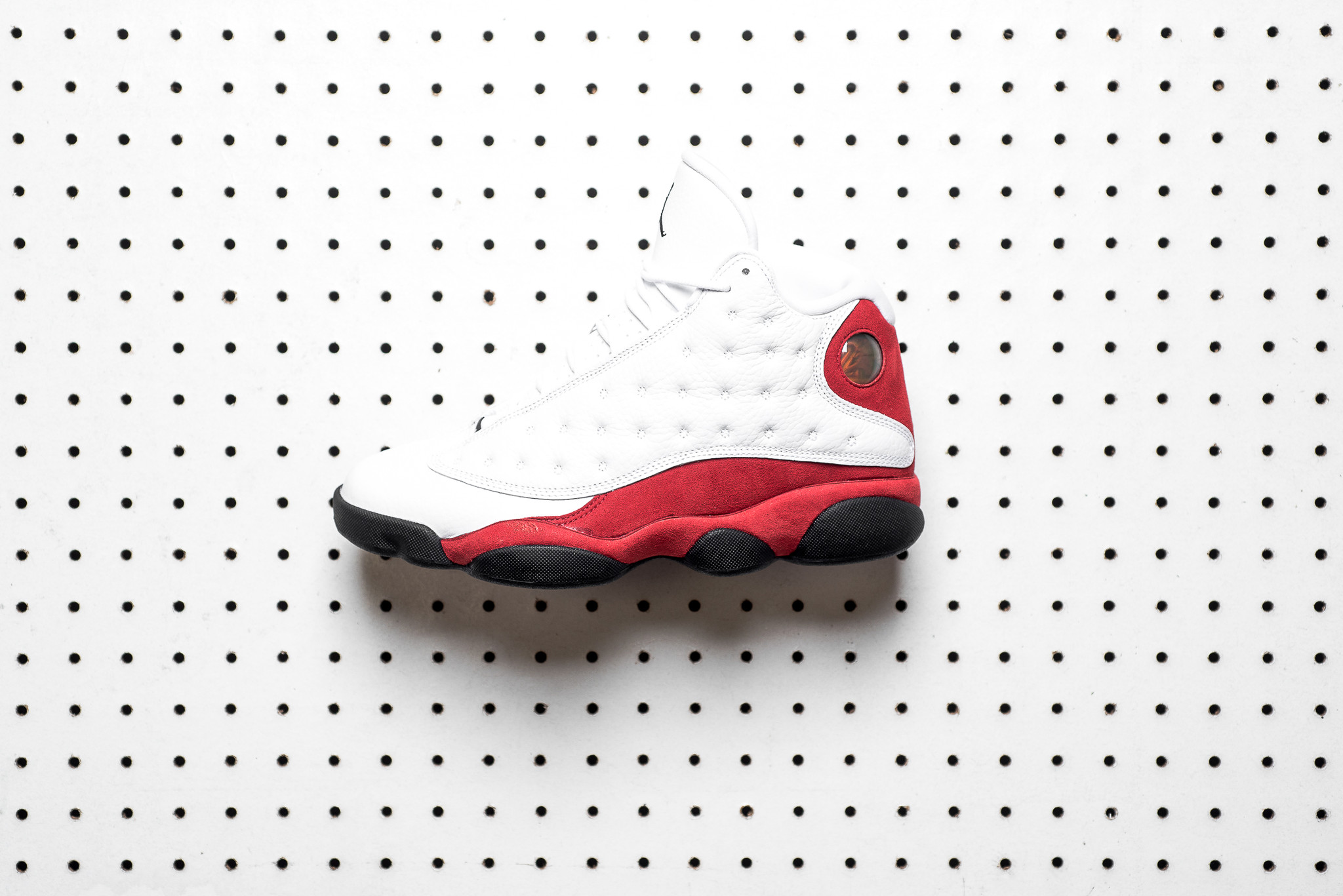 Air Jordan 13 "Team Red"