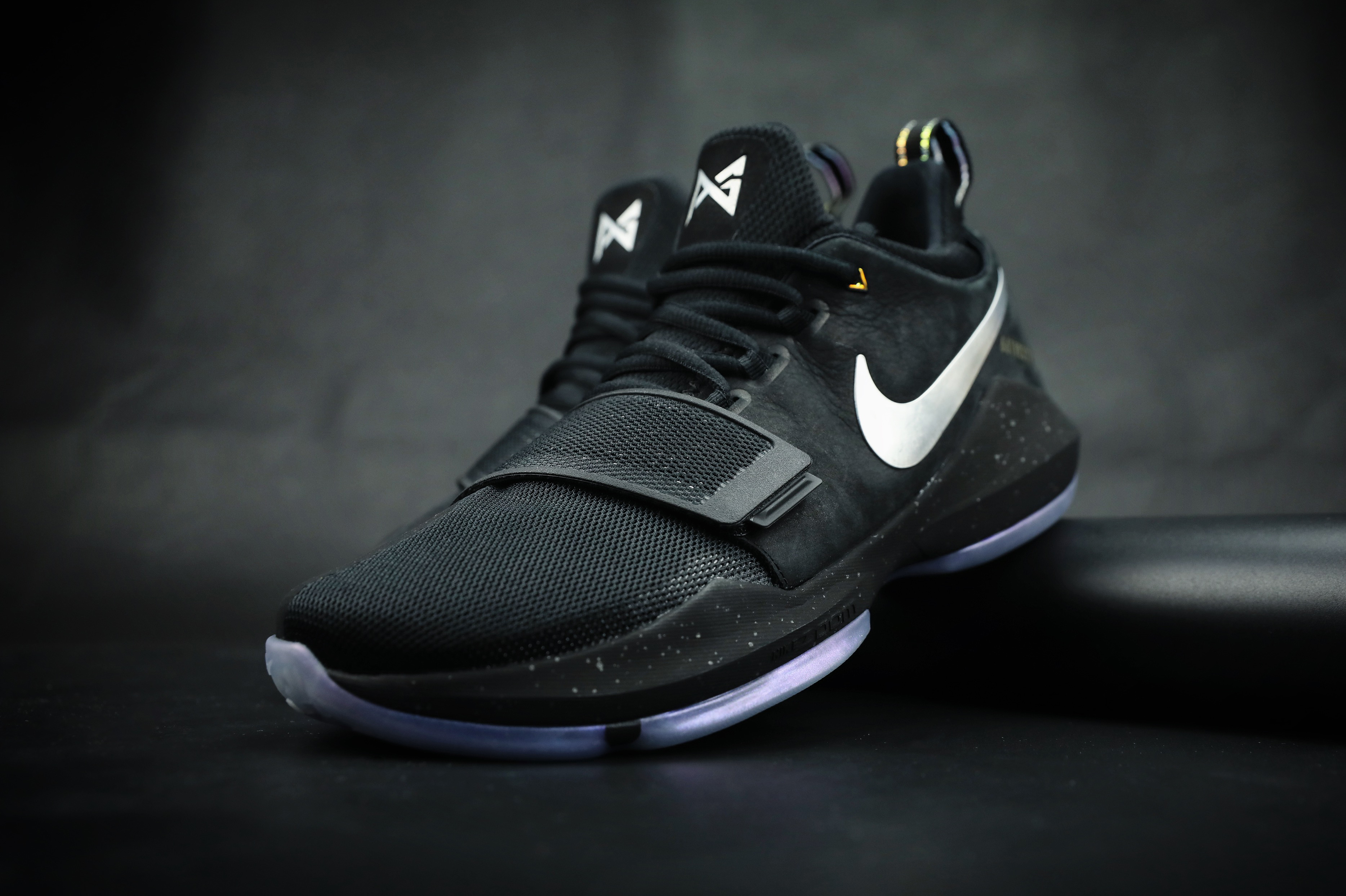 Nike PG1 "Shining"