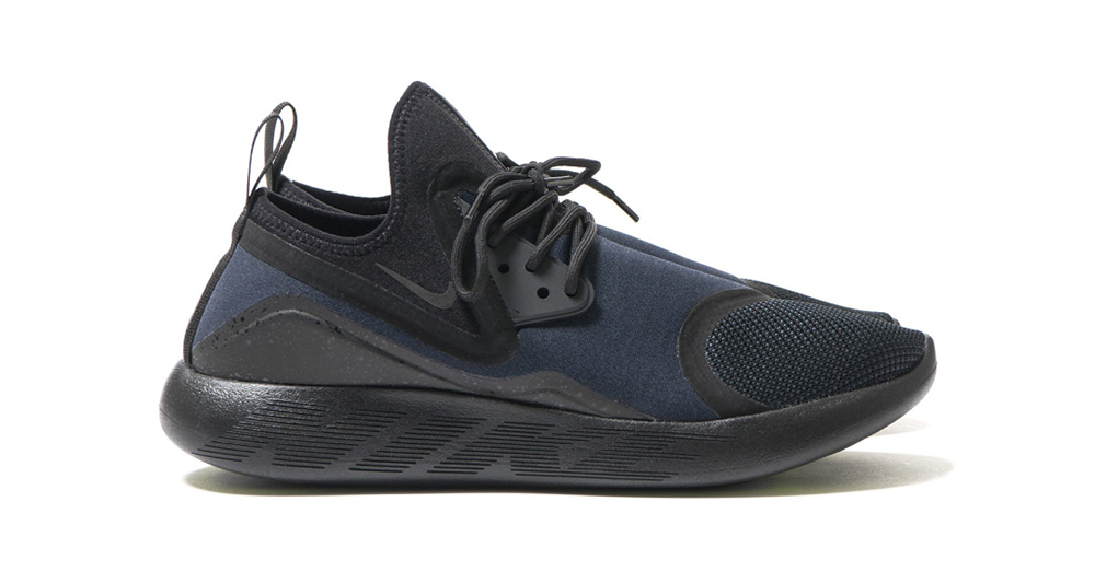 Nike LunarCharge Essential "Dark Obsidian"