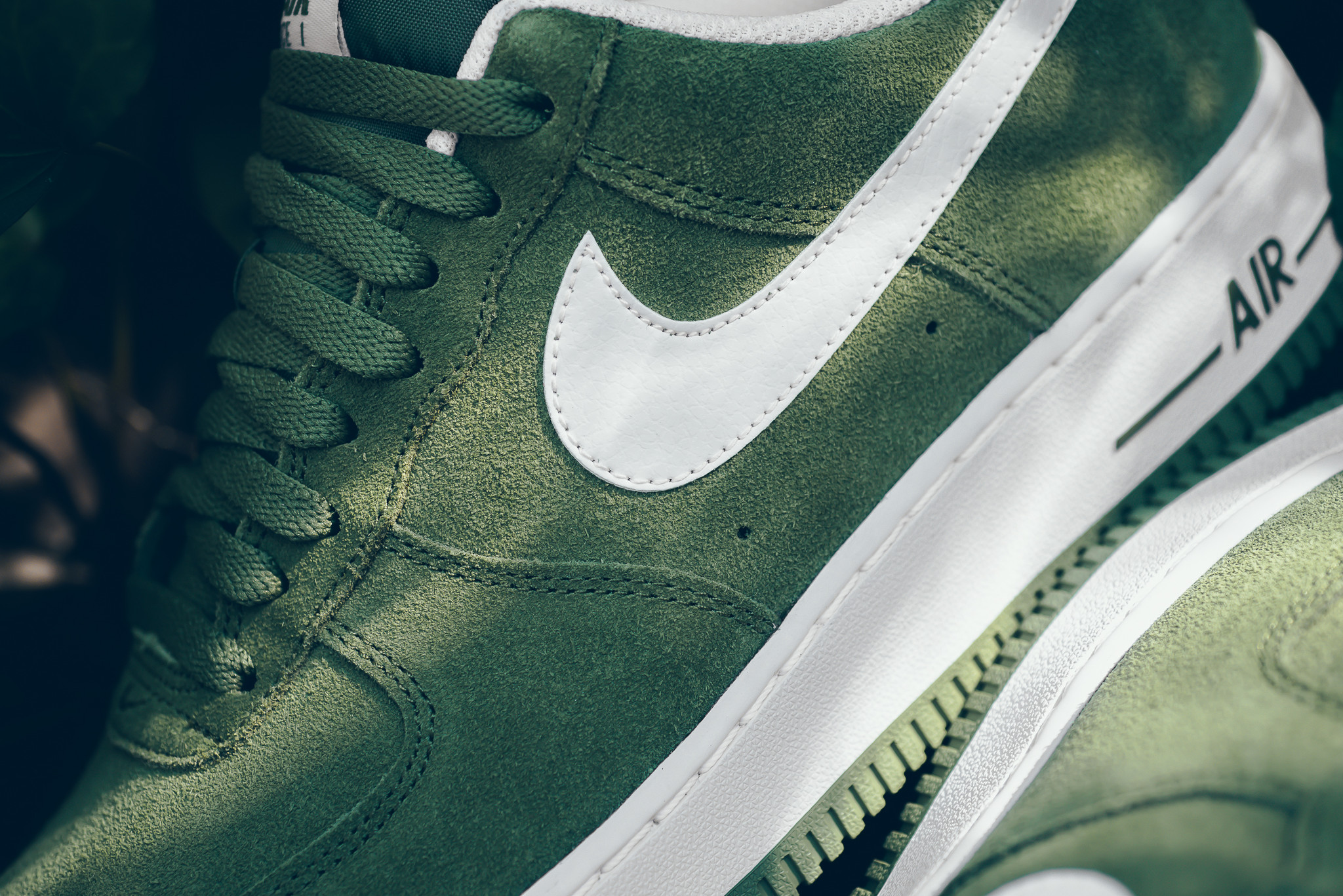 Nike Air Force 1 Low "Palm Green"