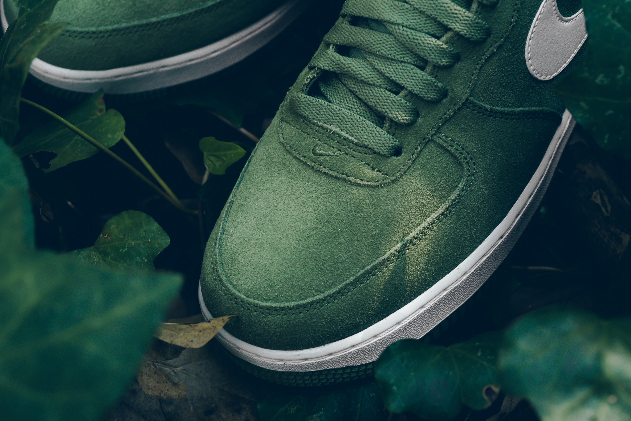 Nike Air Force 1 Low "Palm Green"