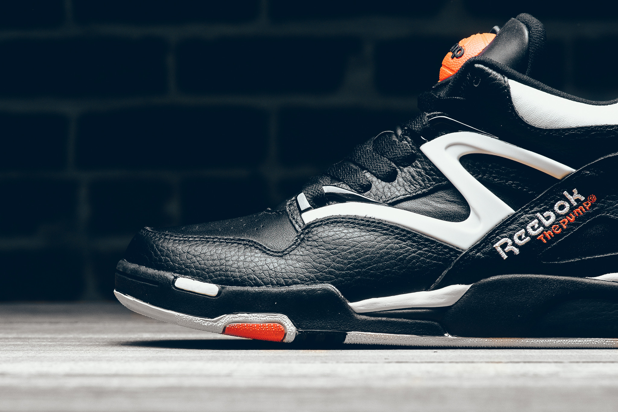 Reebok Pump Omni Lite "Dee Brown"