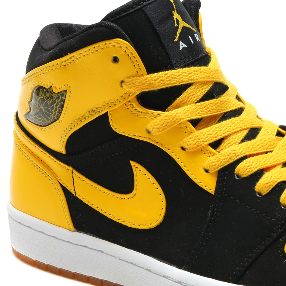 Air Jordan 1 Mid "New Love"