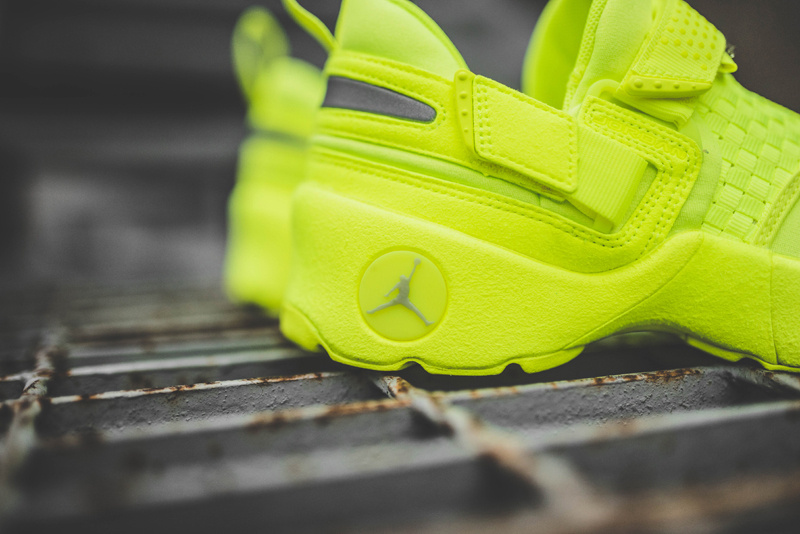 Jordan Trunner LX Energy "Volt"