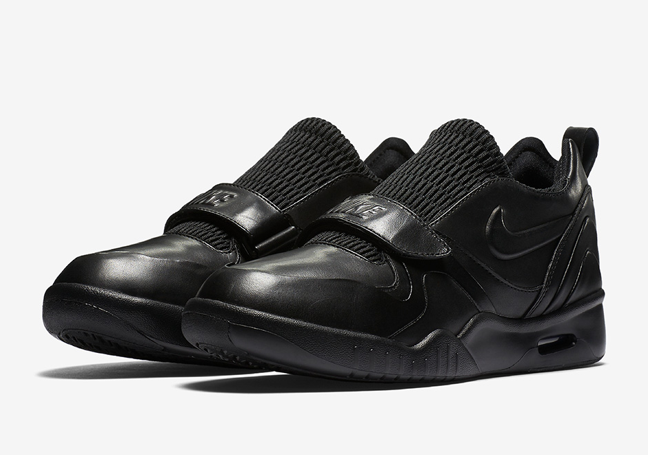 NikeCourt Air Tech Challenge XVII "Triple Black"