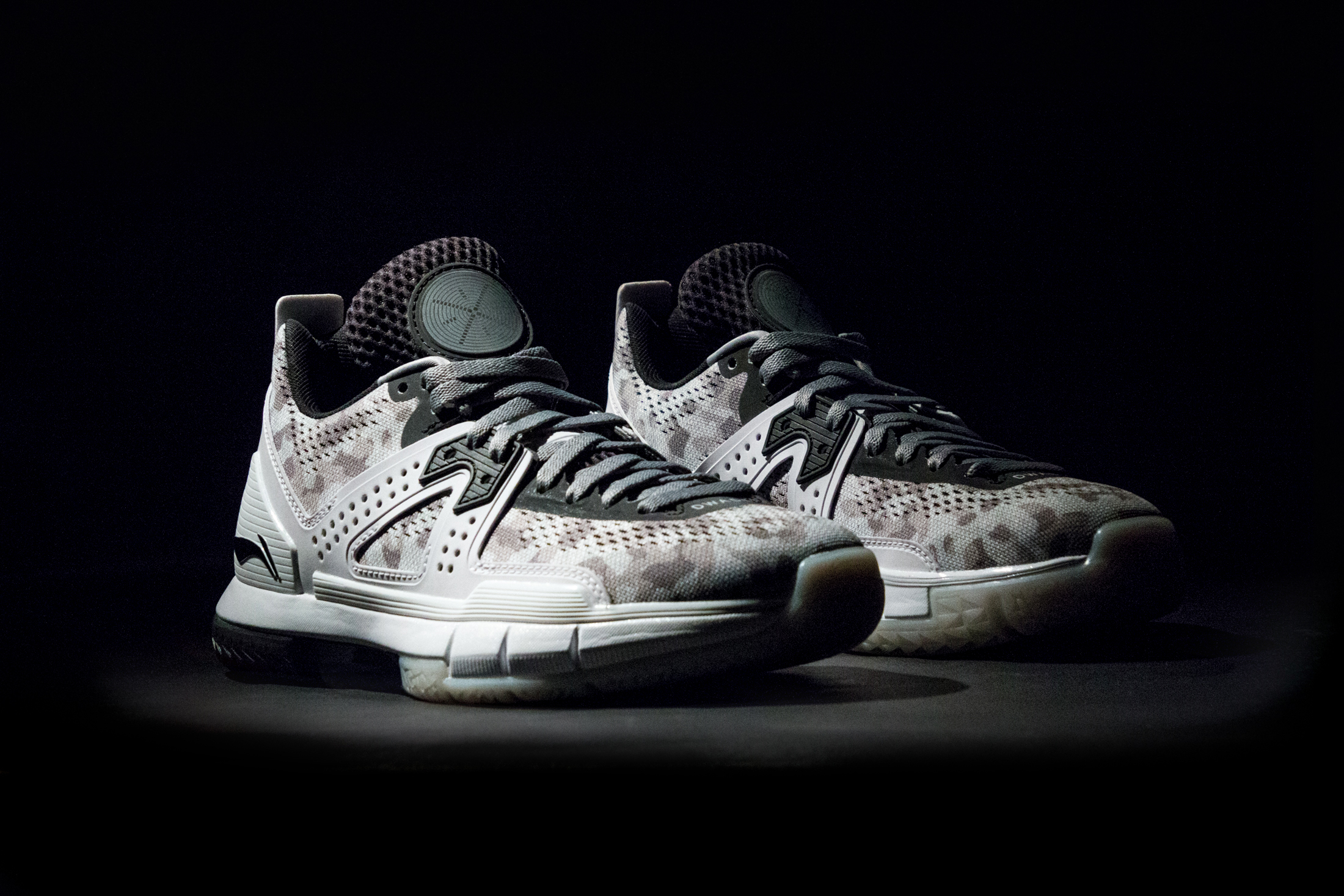 Li-Ning Way of Wade 5 "Grey Camo"