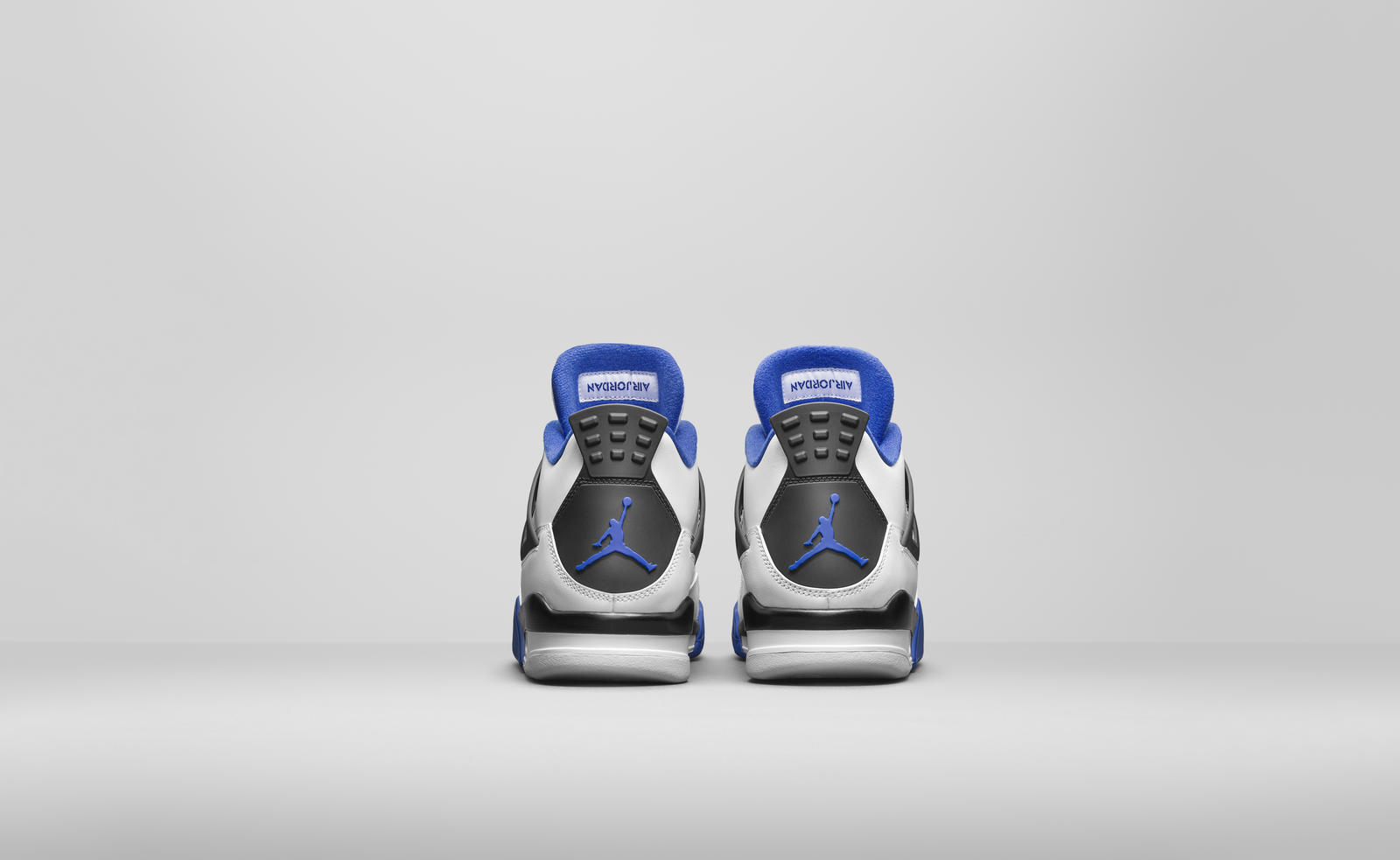 Air Jordan 4 "Motorsports"