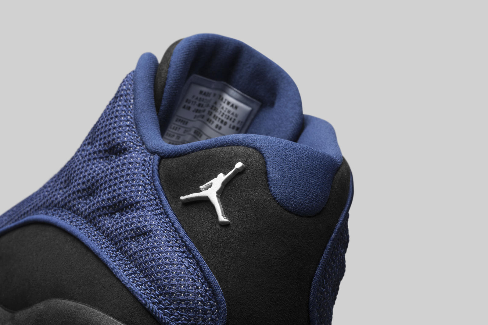 Air Jordan 13 Low "Brave Blue"