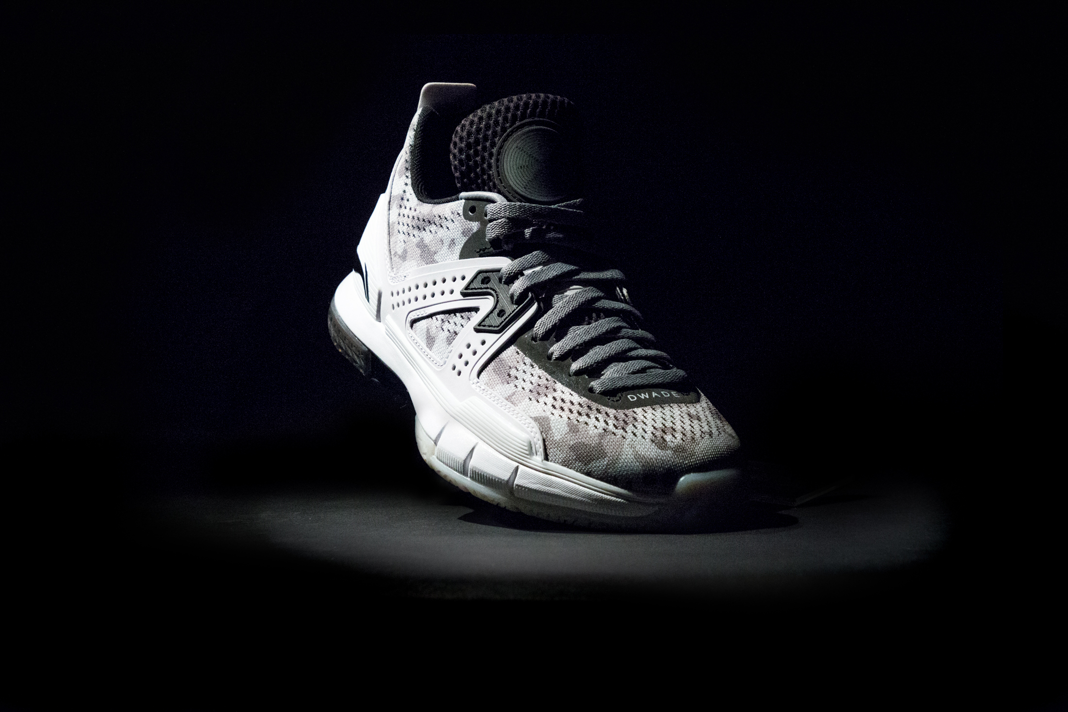 Li-Ning Way of Wade 5 "Grey Camo"