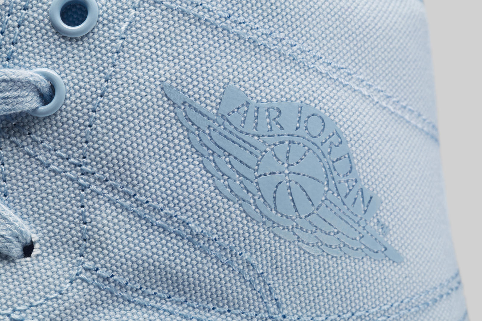 Air Jordan 1 High Decon "University Blue"