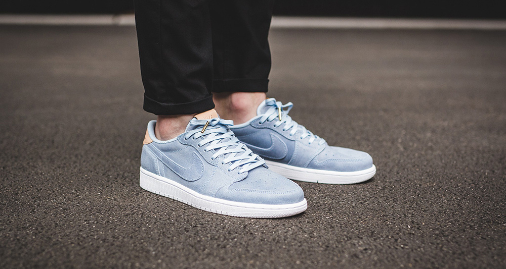 Air Jordan 1 Low OG Premium "Ice Blue"