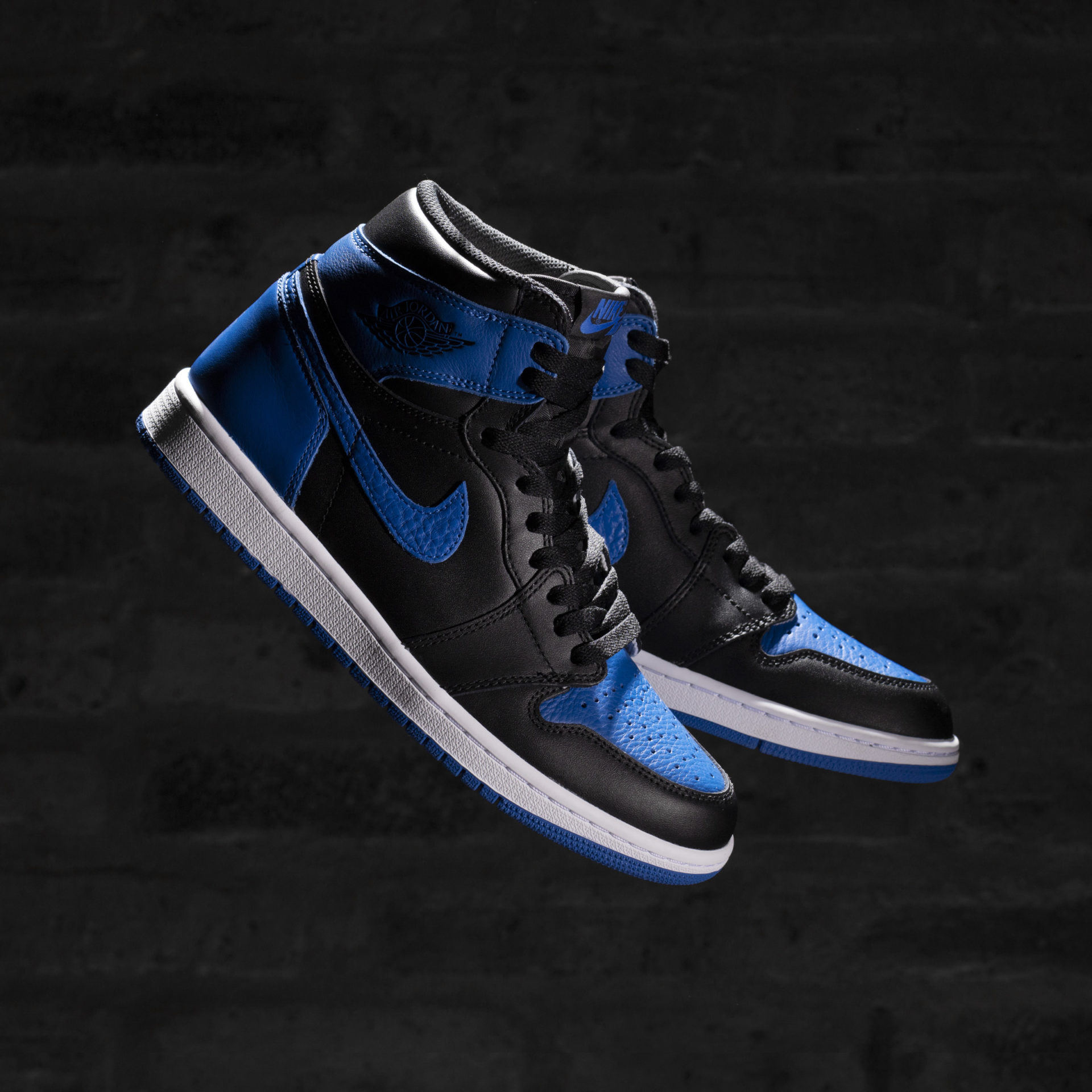 Air Jordan 1 "Royal"