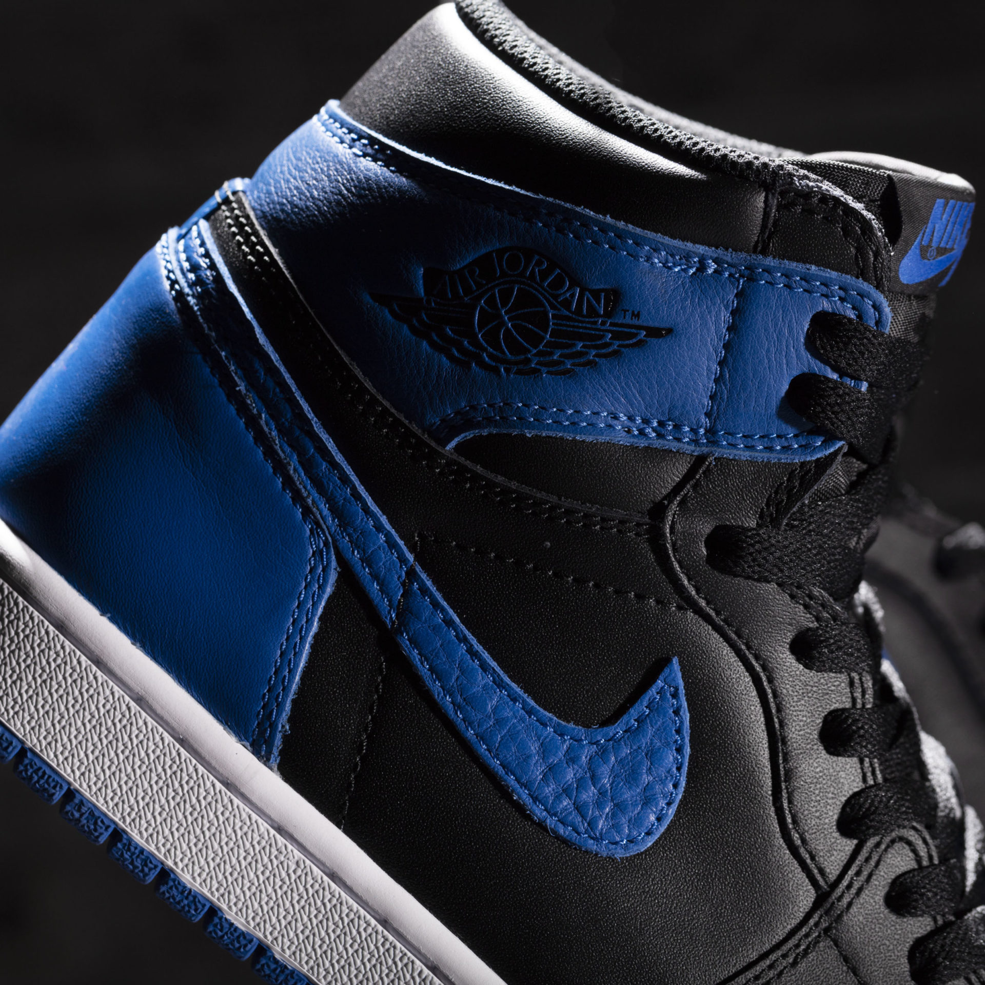 Air Jordan 1 "Royal"