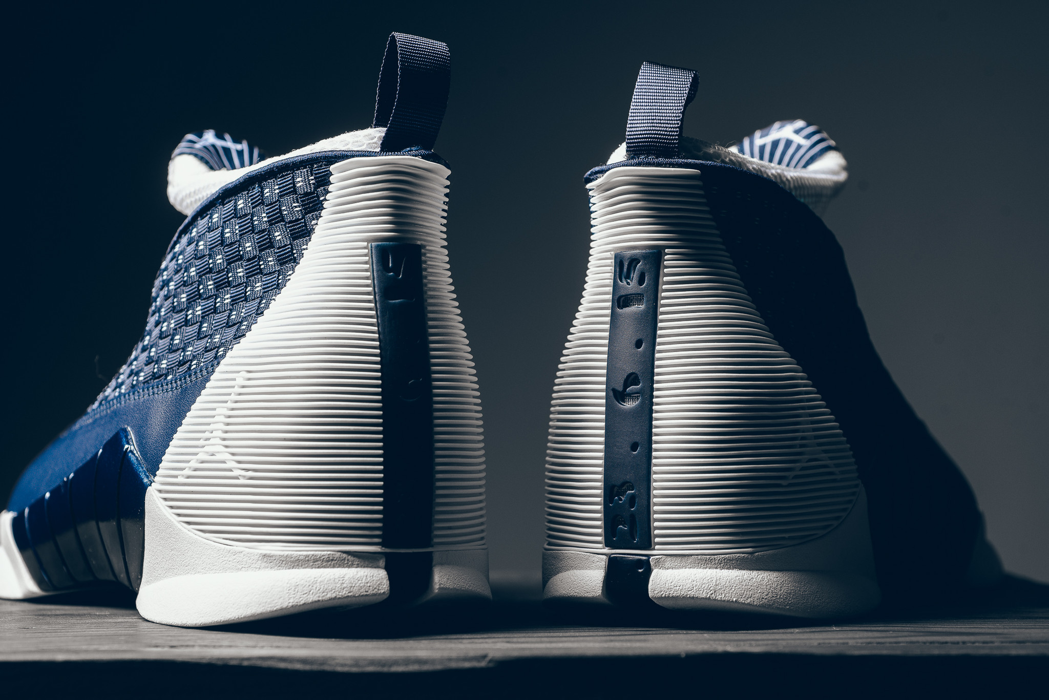 Air Jordan 15 "Obsidian"