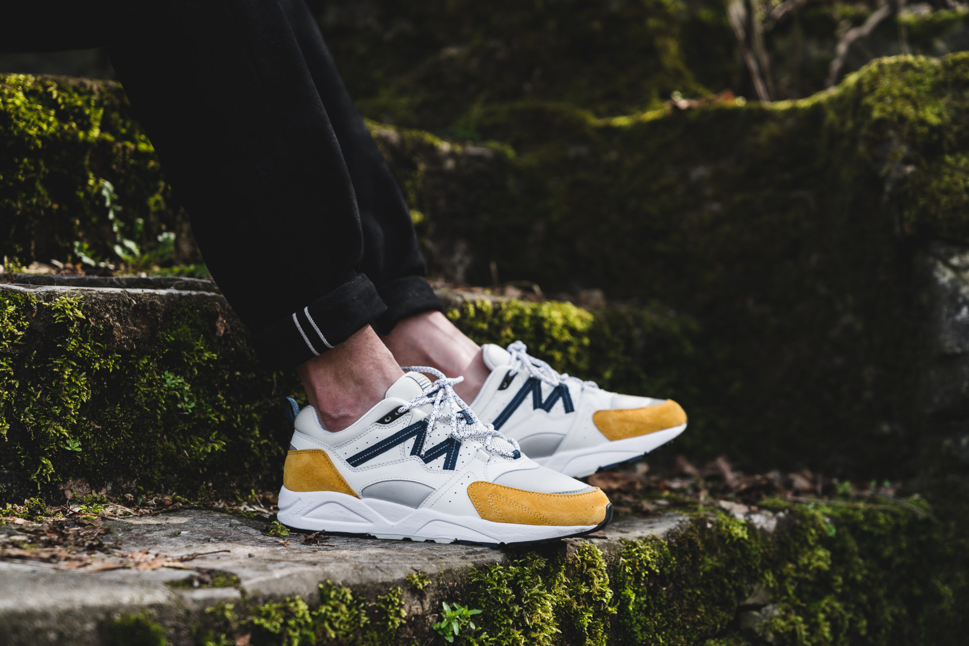 Karhu Fusion 2.0 “Maaliskuuu” Pack